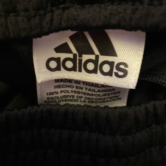 Adidas boys basketball shorts - Picture 4 of 4